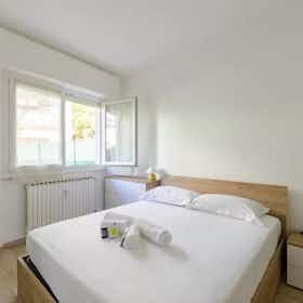 Appartamento in affitto a 3.000 € al mese a Rapallo, Via Enrico Pietrafraccia