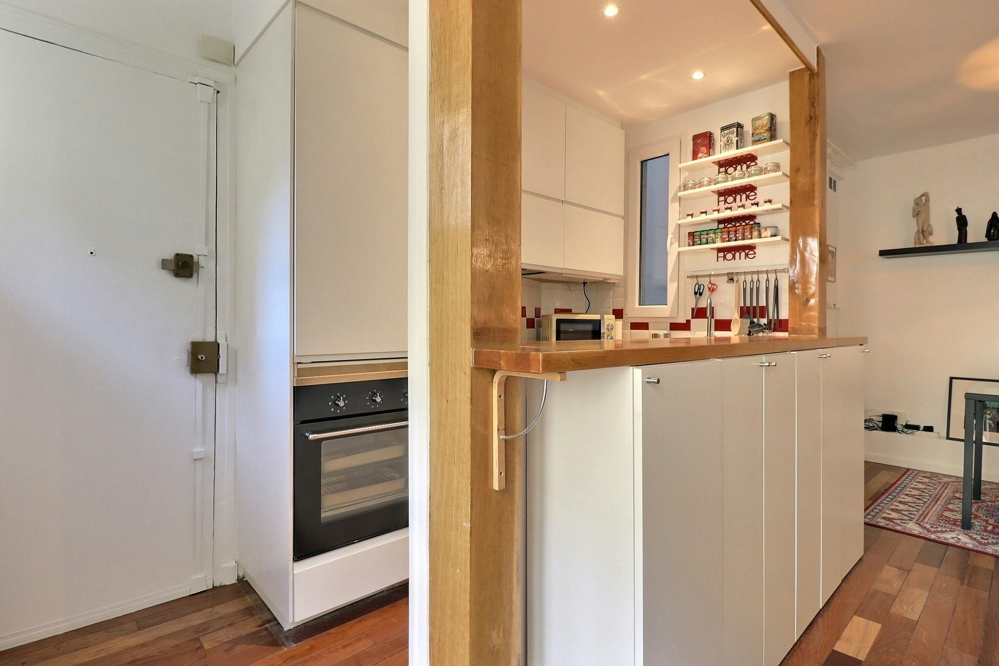 1-Bedroom Apartment in Rue des Lions Saint-Paul, Paris (1431080) room image 10