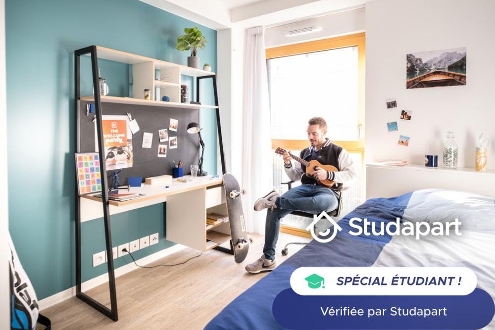 Private room for rent for €710 per month in Angers, Rue René Rouchy