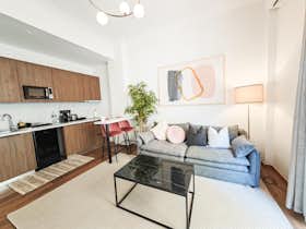 Apartment for rent for €1,100 per month in Athens, Savva