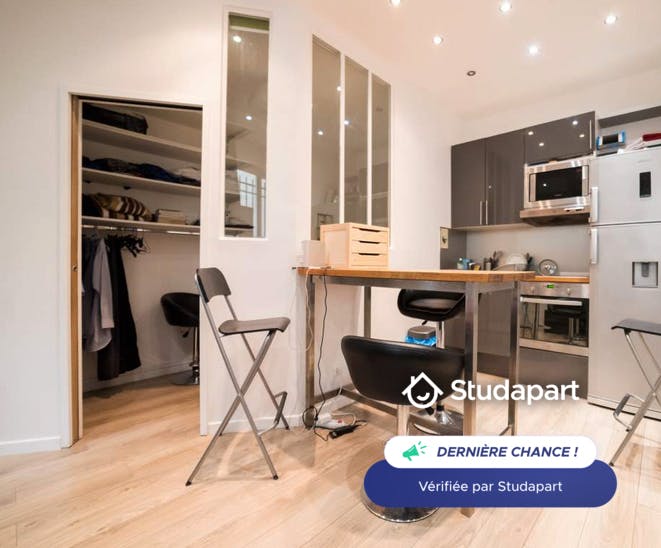 Apartment for rent for €1,400 per month in Paris, Rue Berthollet