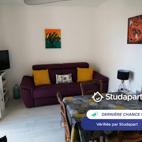 Wohnung zu mieten für 700 € pro Monat in Guéthary, Chemin d'Haïspoure
