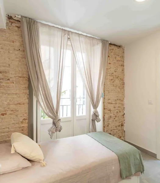 Carrer dels Trinitaris, Valencia - in Valencia