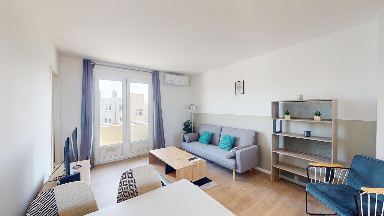 Private room for rent for €399 per month in Bourg-lès-Valence, Rue Sully