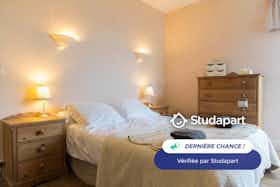 Apartamento para alugar por € 788 por mês em Dijon, Rue de Fontaine-lès-Dijon
