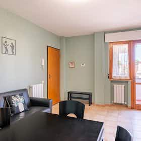 Квартира сдается в аренду за 2 000 € в месяц в Lucca, Viale San Concordio