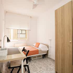 Cameră privată de închiriat pentru 425 EUR pe lună în Badalona, Carrer Sicília