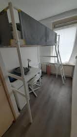 Приватна кімната за оренду для 650 EUR на місяць у Spijkenisse, Frans Halsstraat