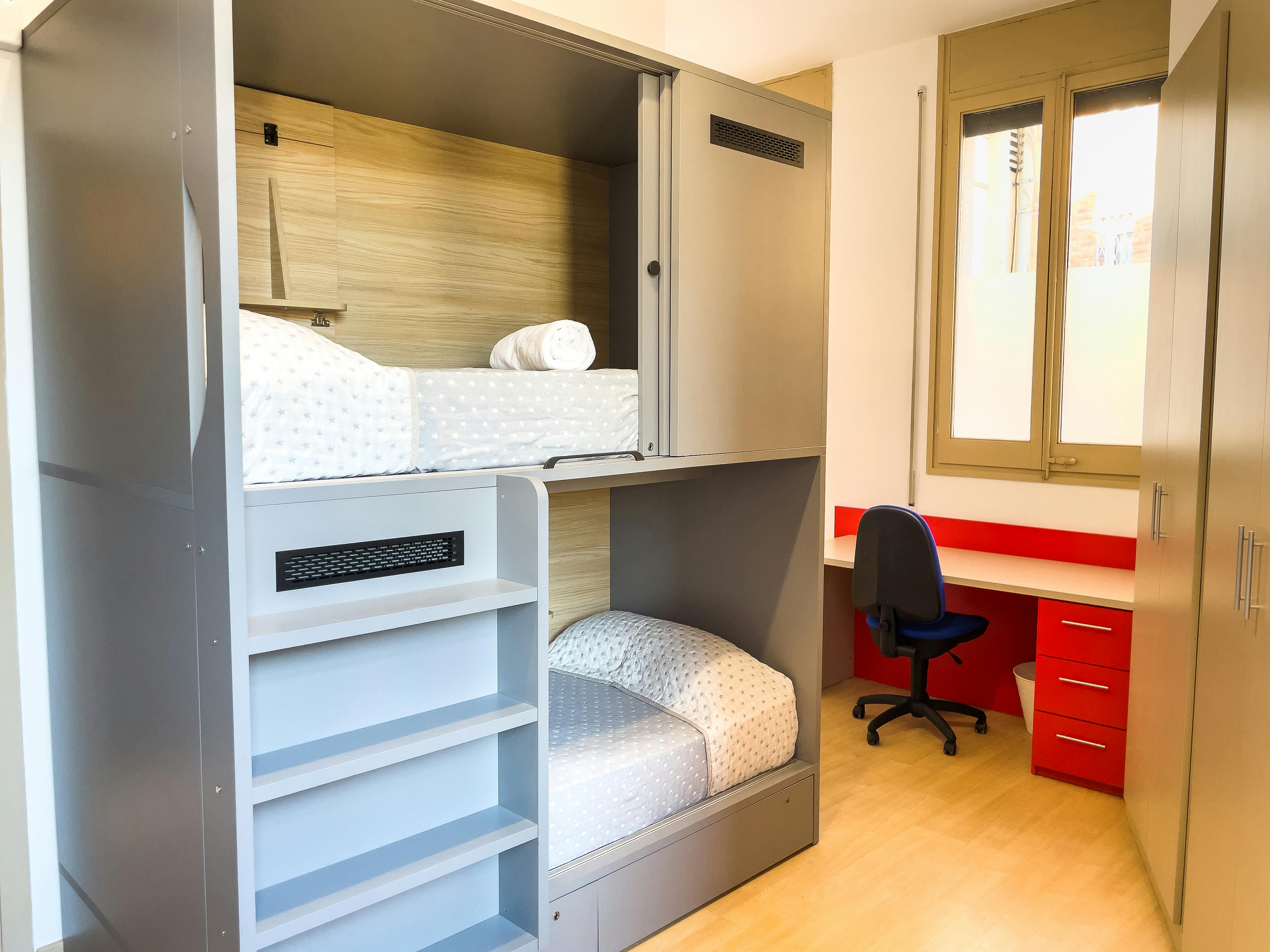 Delat rum att hyra för 921 € i månaden i Barcelona, Via Augusta