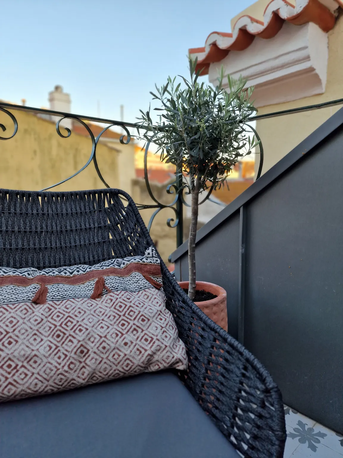 2-Bedroom Apartment in Rua do Vale, Lisbon (1432322) ROOM 2