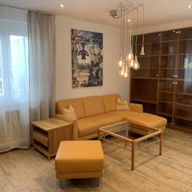 Apartment for rent for €1,350 per month in Vienna, Uhlandgasse
