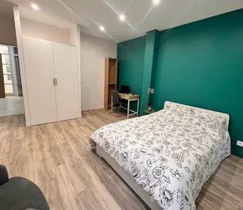 Private room for rent on Cours Victor Hugo, Saint-Étienne, Saint-Étienne