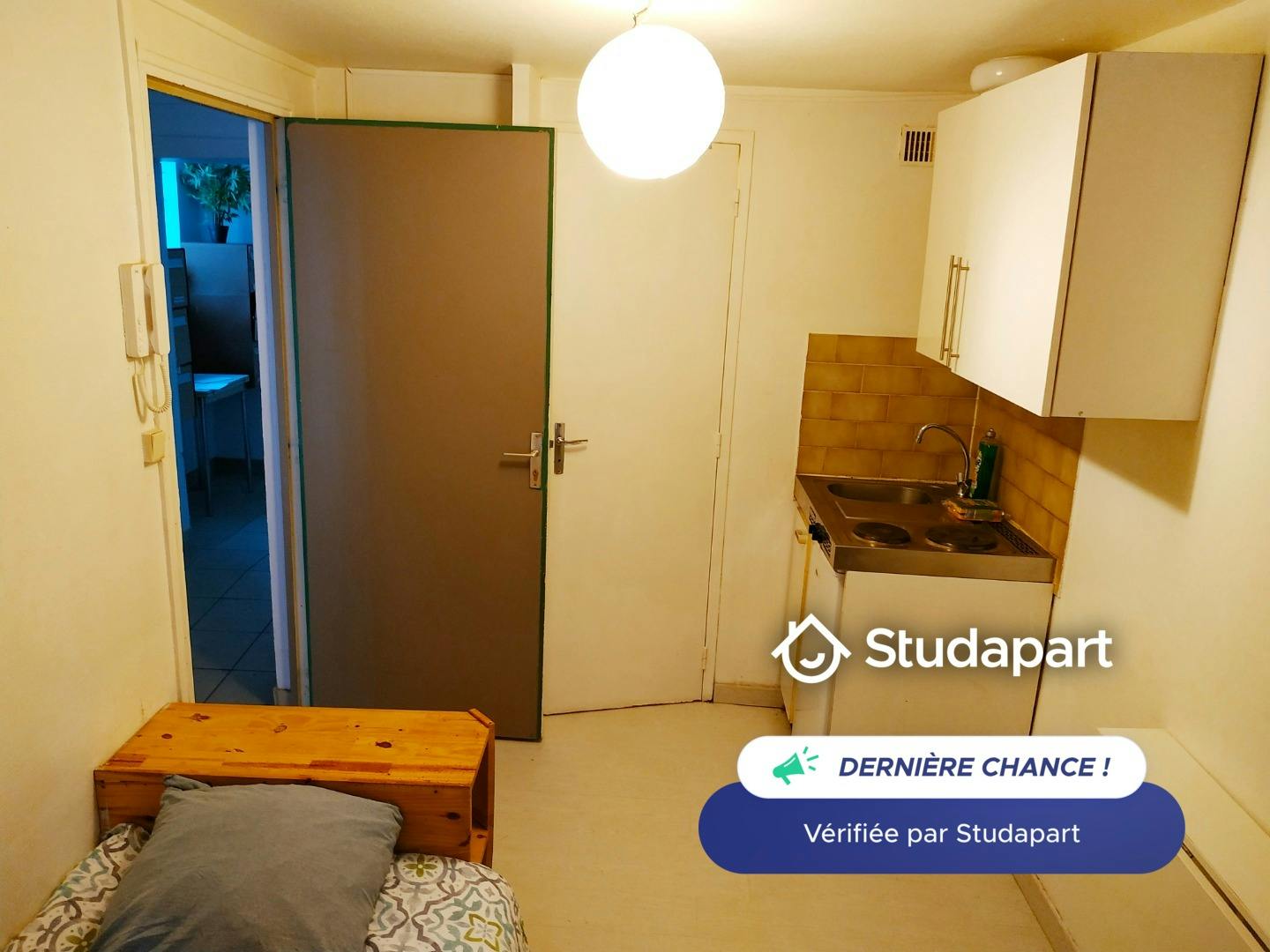 Apartment for rent for €550 per month in Rouen, Rue du Roi