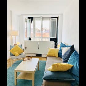 Apartment for rent for €11,500 per month in Madrid, Cuesta de Santo Domingo