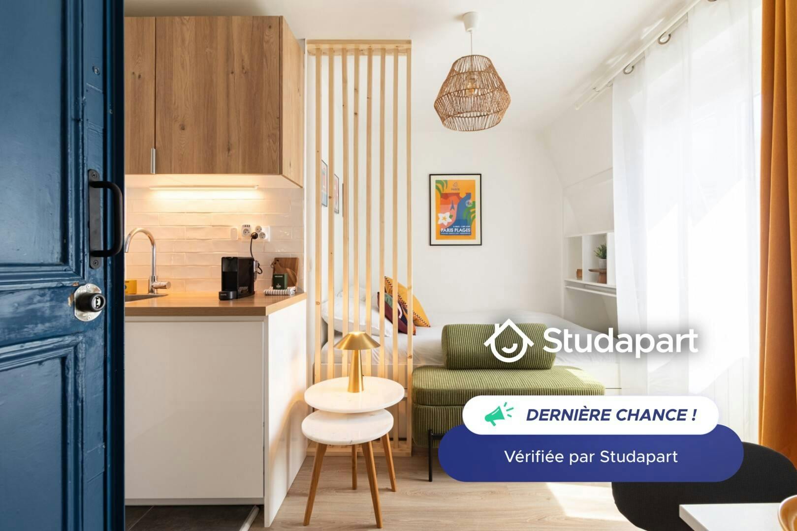 Apartment for rent for €1,450 per month in Paris, Rue Doudeauville