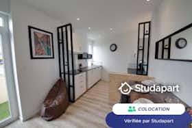 Cameră privată de închiriat pentru 515 EUR pe lună în Metz, Route de Woippy