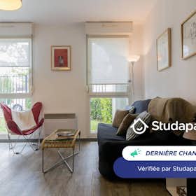 Apartment for rent for €676 per month in Dijon, Avenue de la Concorde