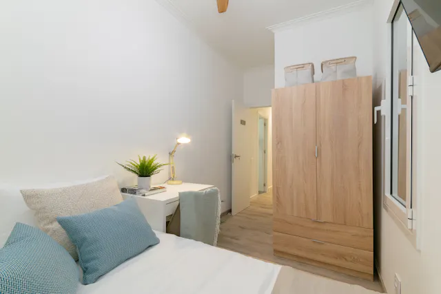 Private room in Carrer de Padilla, Barcelona (1432836) room image 1
