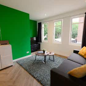 Lägenhet att hyra för 3 132 € i månaden i Eindhoven, Rechtestraat