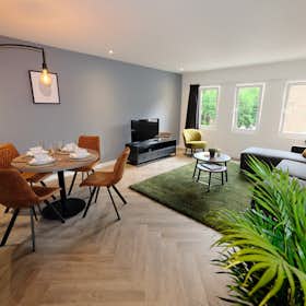 Appartement à louer pour 3 132 €/mois à Eindhoven, Rechtestraat