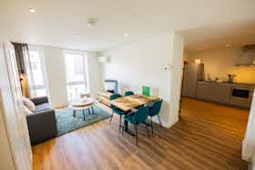 公寓 正在以 €2,268 的月租出租，其位于 Tiel, Weerstraat