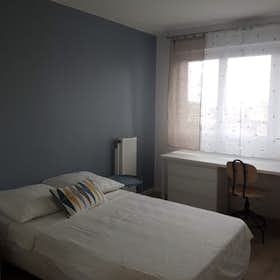 Private room for rent for €530 per month in Épinay-sur-Seine, Rue Gilbert Bonnemaison