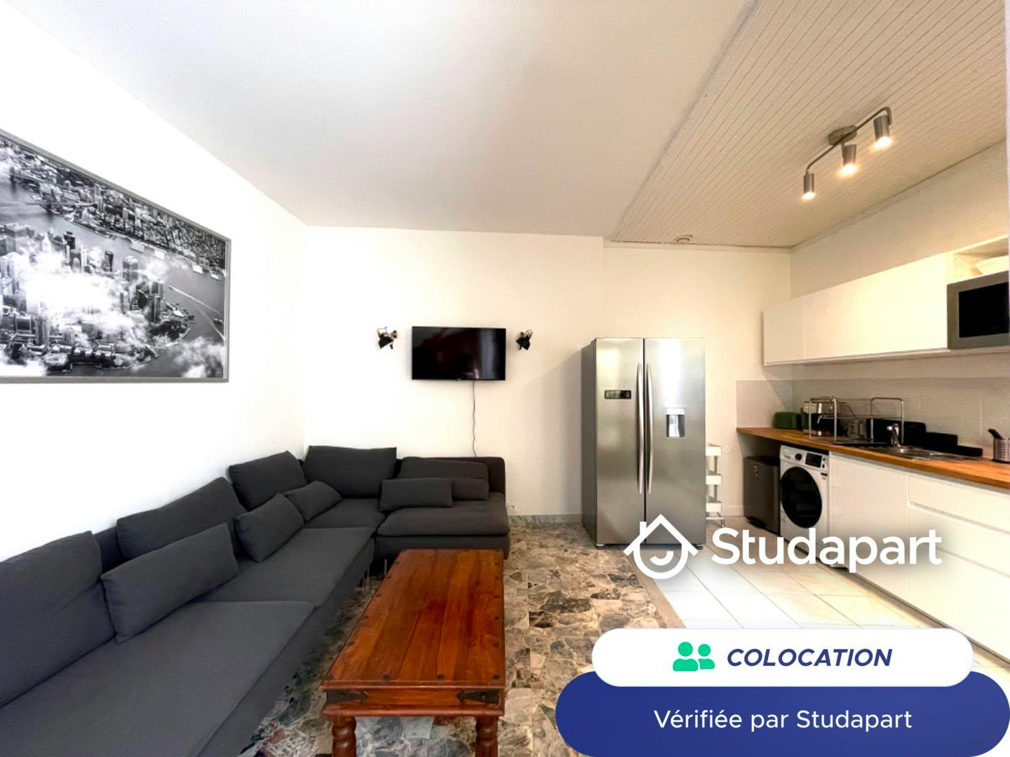 WG-Zimmer zu mieten für 680 € pro Monat in Aubervilliers, Rue Alfred Jarry