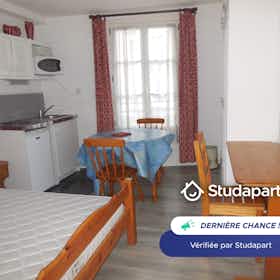 Lägenhet att hyra för 426 € i månaden i Blois, Rue Denis Papin