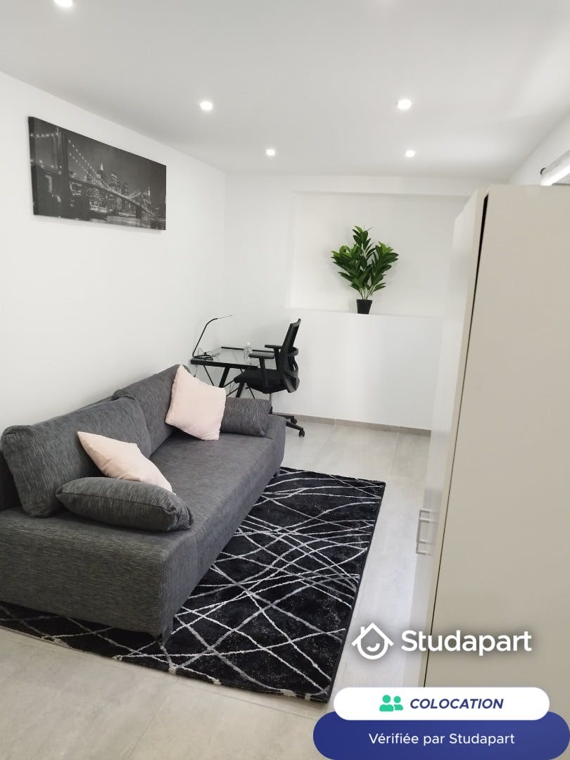 Private room for rent on Rue des Girondins, Tourcoing