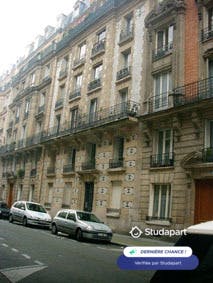 House for rent for €640 per month in Paris, Rue du Général Delestraint