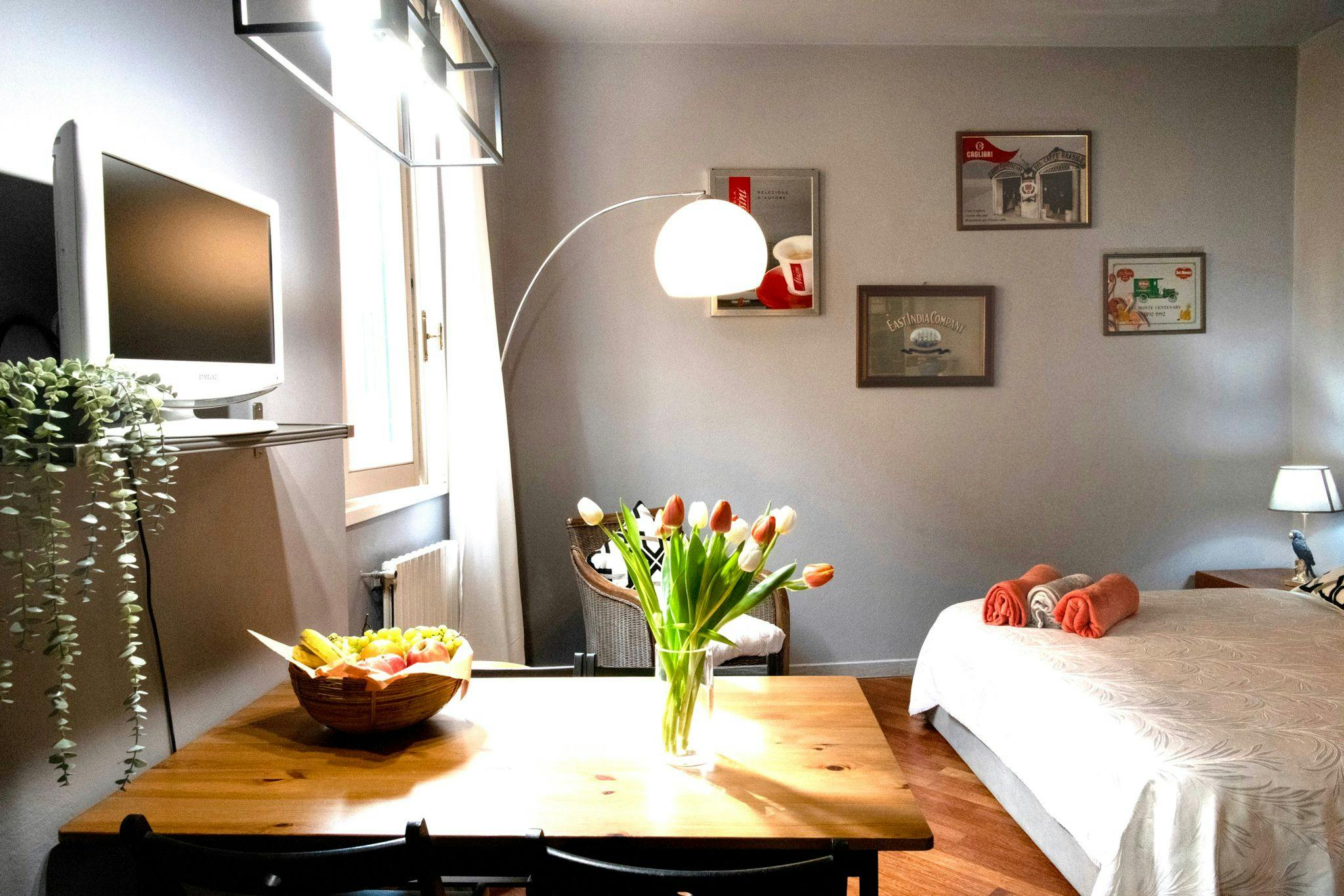 Vicolo della Neve, Bologna