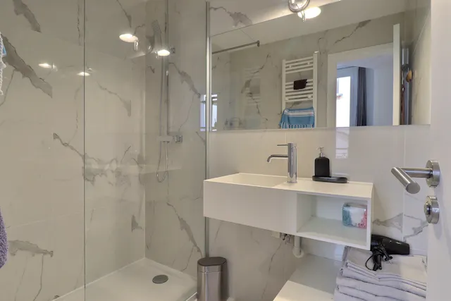 1-Bedroom Apartment in Rue de Grenelle, Paris (1433934) room image 10