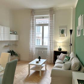 Apartment for rent for €3,500 per month in Milan, Corso Concordia