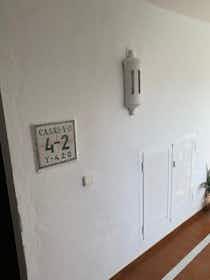 Appartamento in affitto a 1.470 € al mese a Marbella, Avenida Julio Iglesias