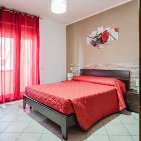 Apartment for rent for €1,200 per month in Selargius, Via Amsterdam