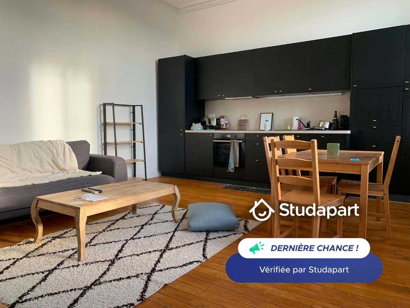 Apartment for rent for €1,770 per month in Bordeaux, Rue Paulin