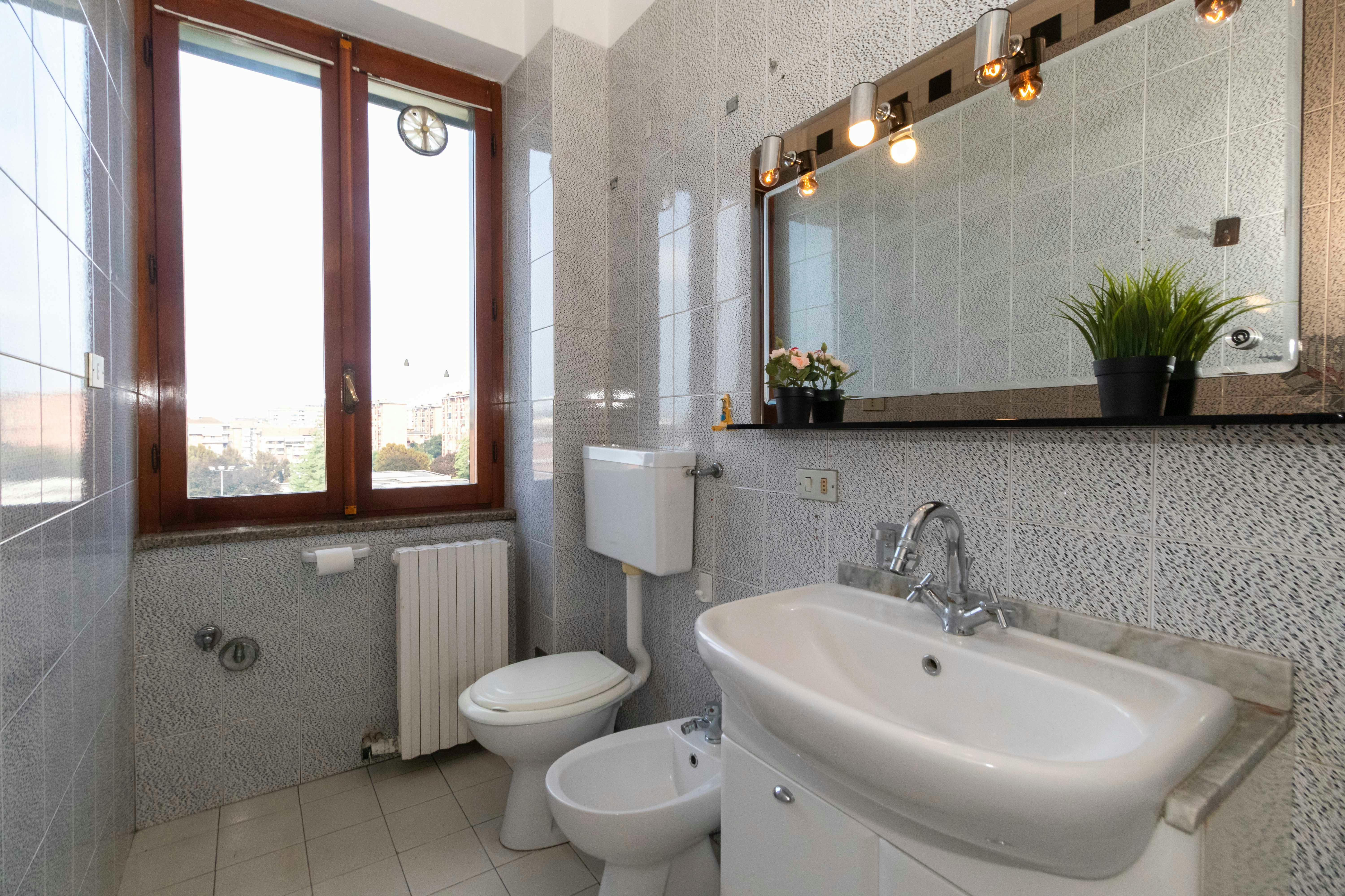 2-Bedroom Apartment in Via Nino Oxilia, Turin (1434790) ROOM 4