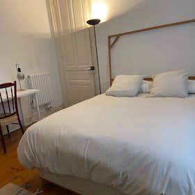 私人房间 for rent for €549 per month in Bilbao, Bailén kalea