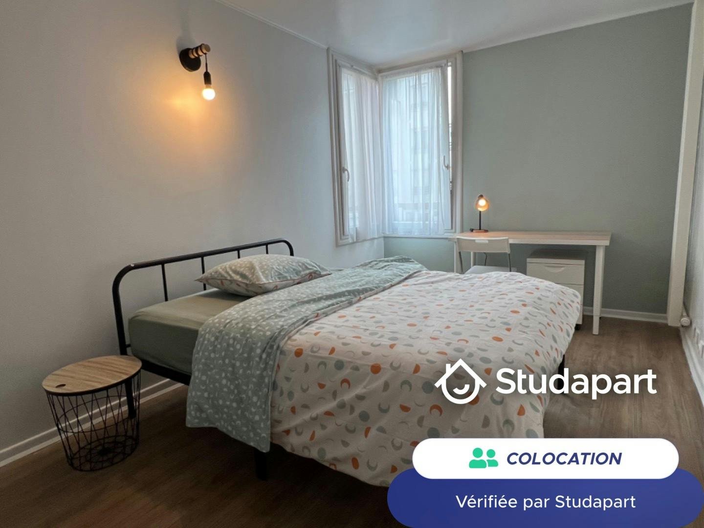 Private room for rent for €530 per month in Champs-sur-Marne, Place des Aubépines