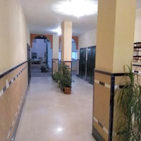 Apartment for rent for €950 per month in Sevilla, Calle Pureza