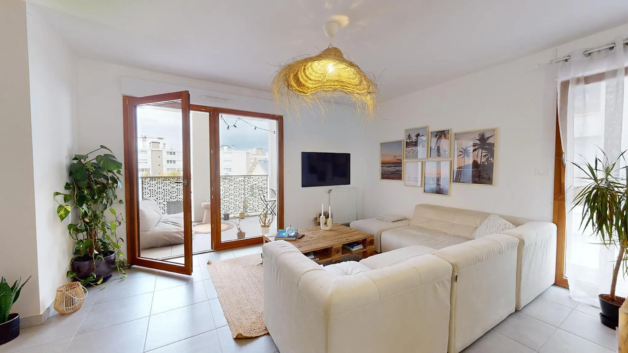 Rue Chantal Sandrin, Lyon preview