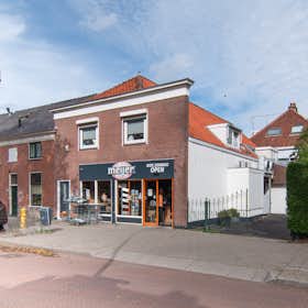 Apartment for rent for €2,595 per month in Delft, Rotterdamseweg