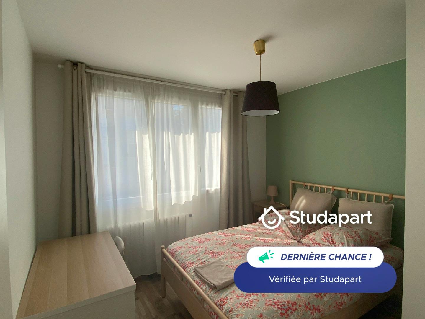 Apartment for rent for €980 per month in Saint-Étienne, Rue Montferré
