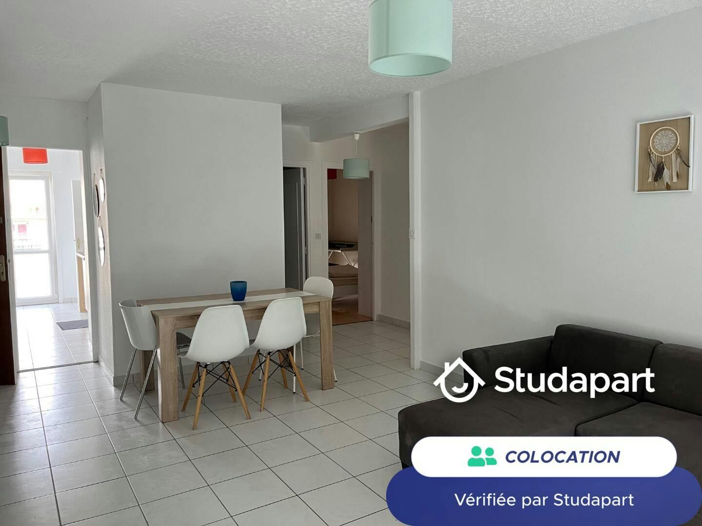 Private room for rent for €400 per month in Saint-André-les-Vergers, Rue Alexander Fleming