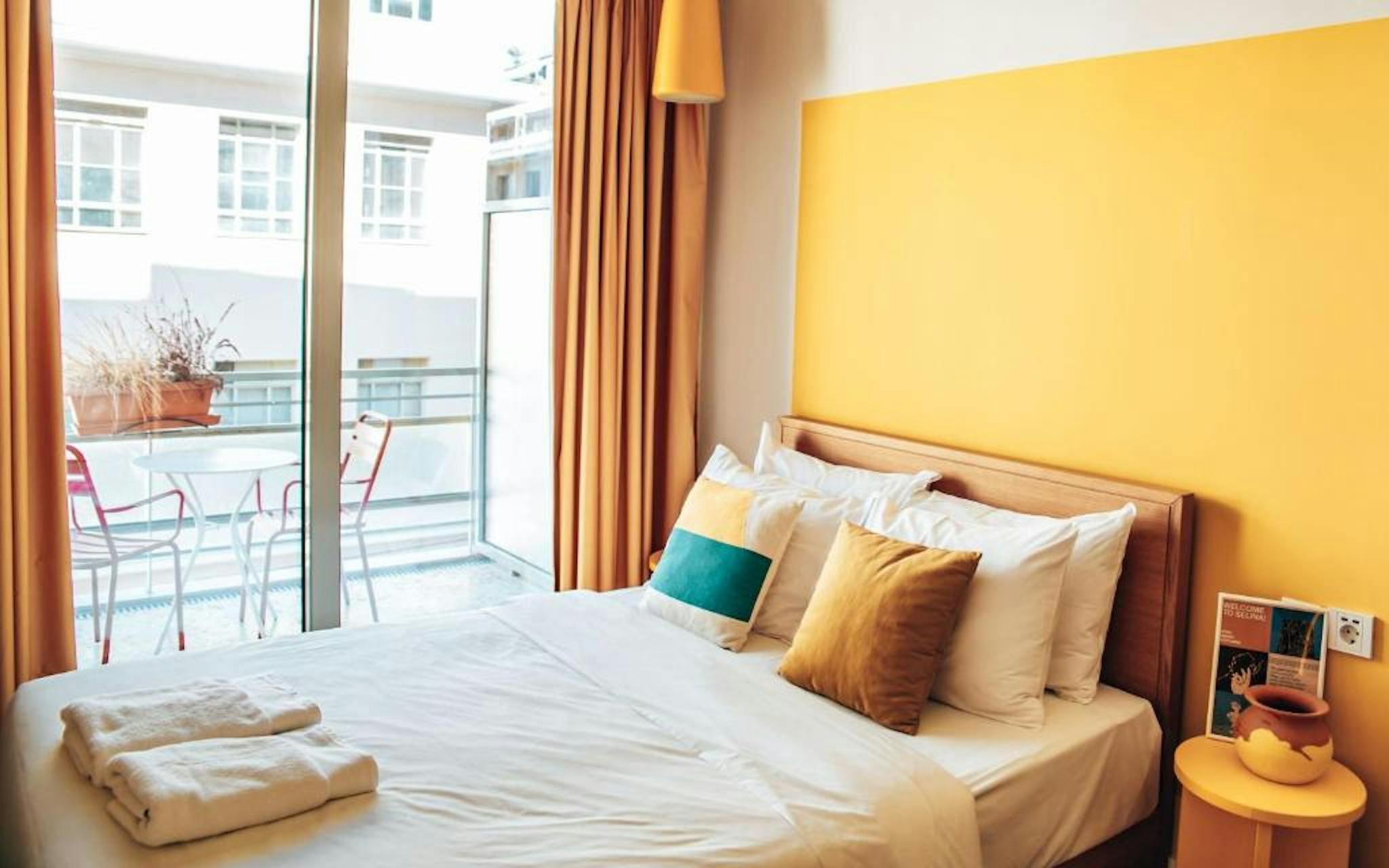 Plateia Theatrou, Athens preview