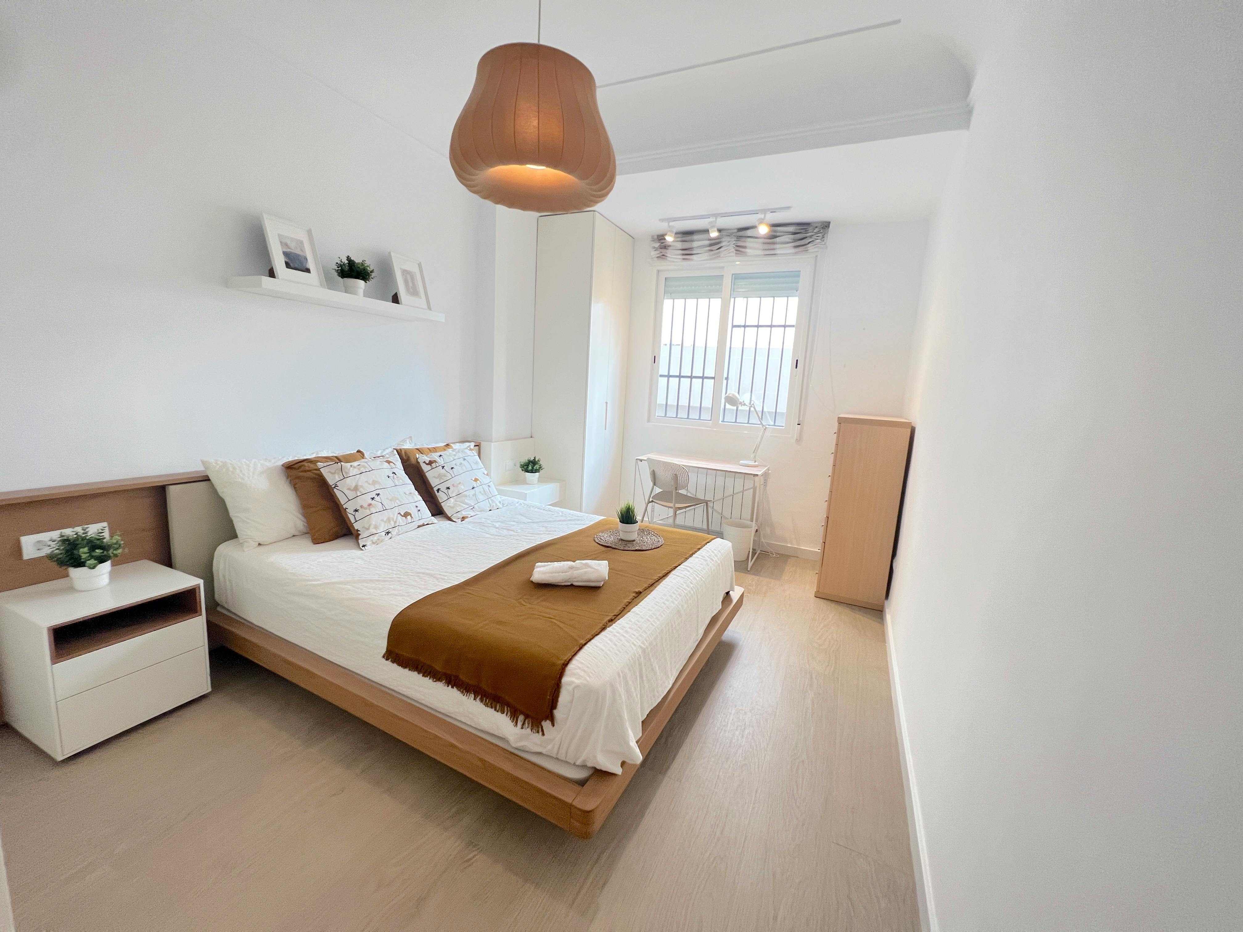 Avinguda del Regne de València, Valencia preview