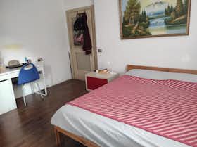 Privé kamer te huur voor € 450 per maand in Padova, Via Domenico Leonati