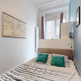 Private room for rent for €375 per month in Saint-Étienne, Rue Georges Teissier