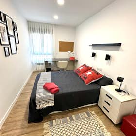 Private room for rent for €550 per month in Getafe, Avenida General Palacio