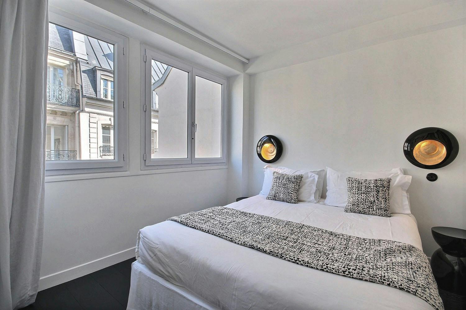 1-Bedroom Apartment in Rue d'Anjou, Paris (1437538) ROOM